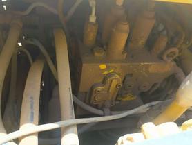 Buy Sany SY225C Used Excavator / 3 Buy Sany SY225C Used Excavator / 3