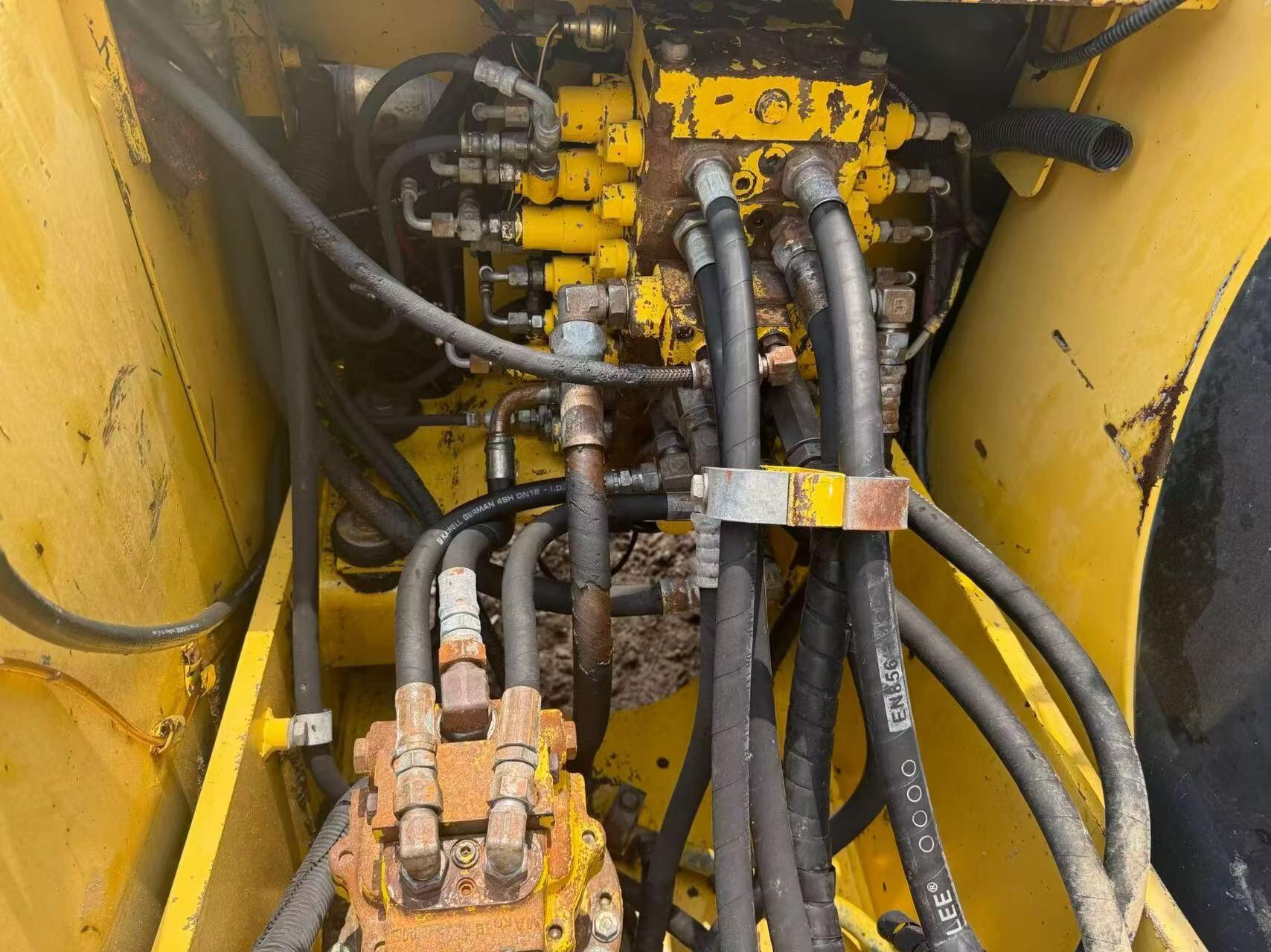 Buy Komatsu PC120-6E Used Excavator / 6 Buy Komatsu PC120-6E Used Excavator / 6