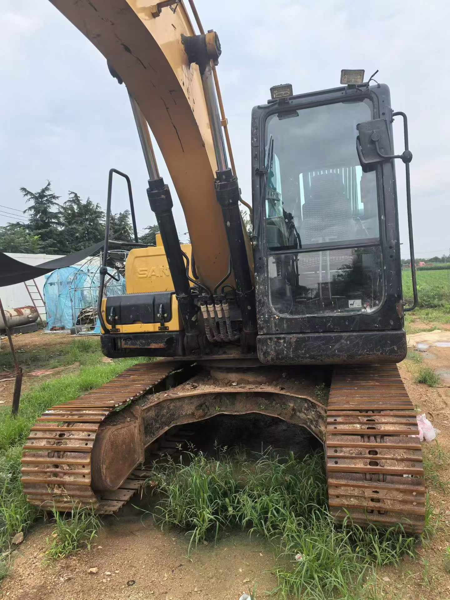 Buy Sany SY135 Used Excavator / 8 Buy Sany SY135 Used Excavator / 8