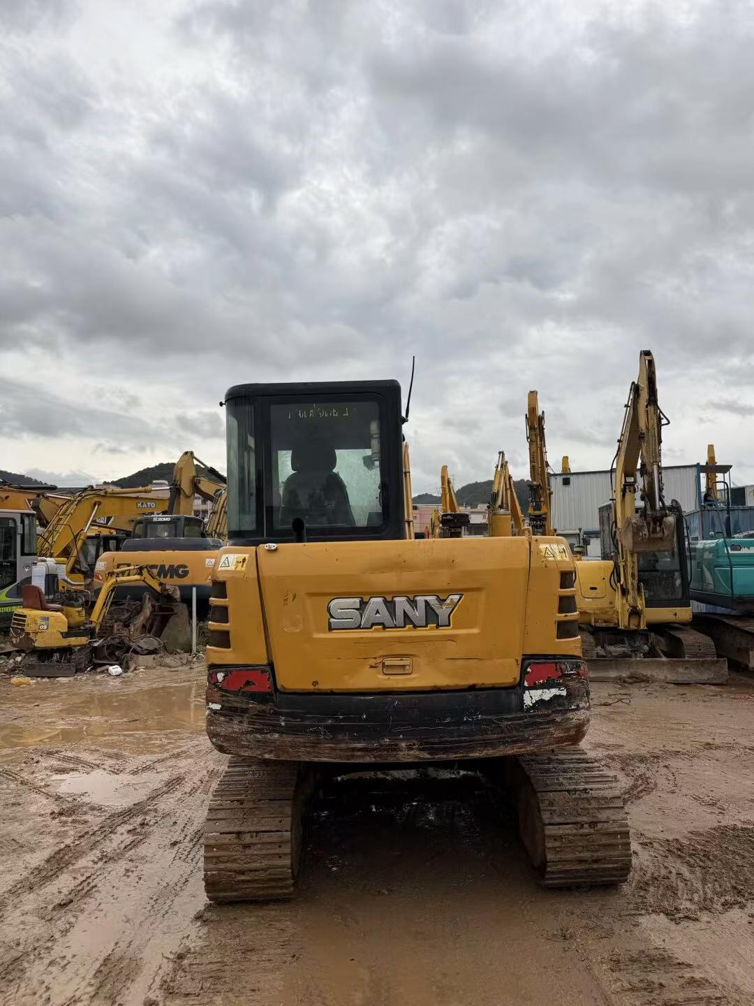 Buy Sany SY60 Used Excavator / 9