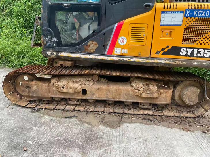 Buy Sany SY135 Used Excavator / 1