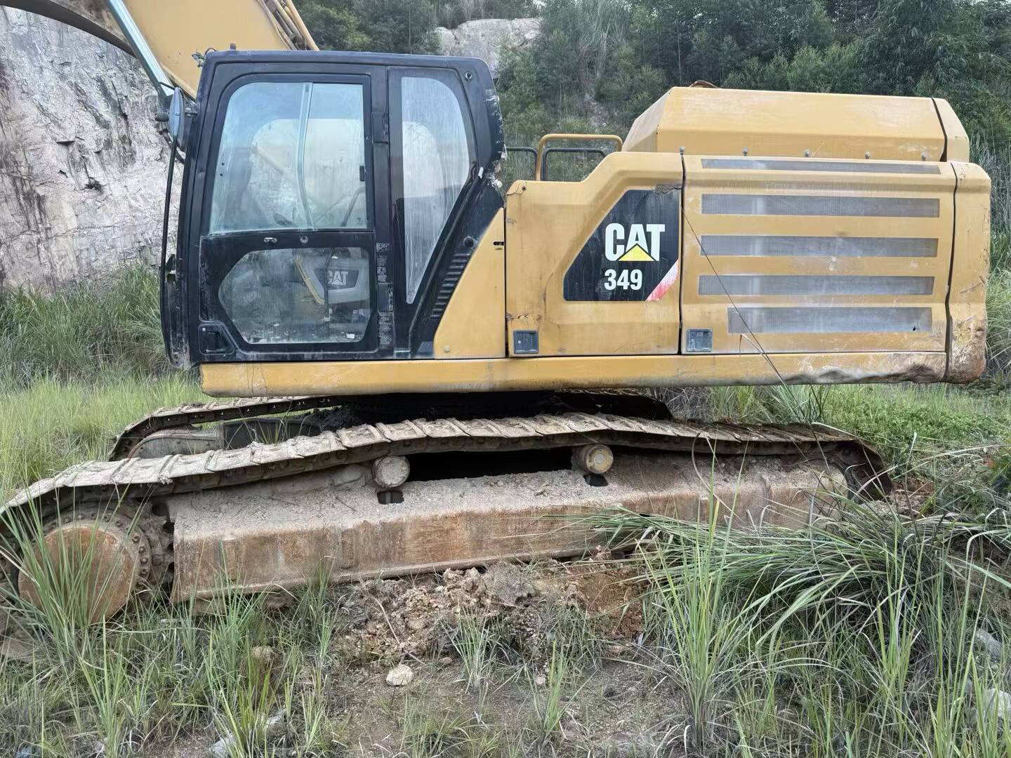 Buy Caterpillar 349E Used Excavator / 2 Buy Caterpillar 349E Used Excavator / 2