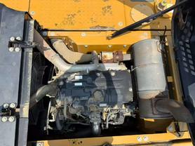 Buy Sany SY200C Used Excavator / 2 Buy Sany SY200C Used Excavator / 2