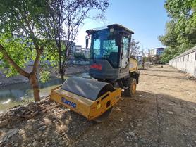 Buy XCMG Used Excavator / 2 Buy XCMG Used Excavator / 2