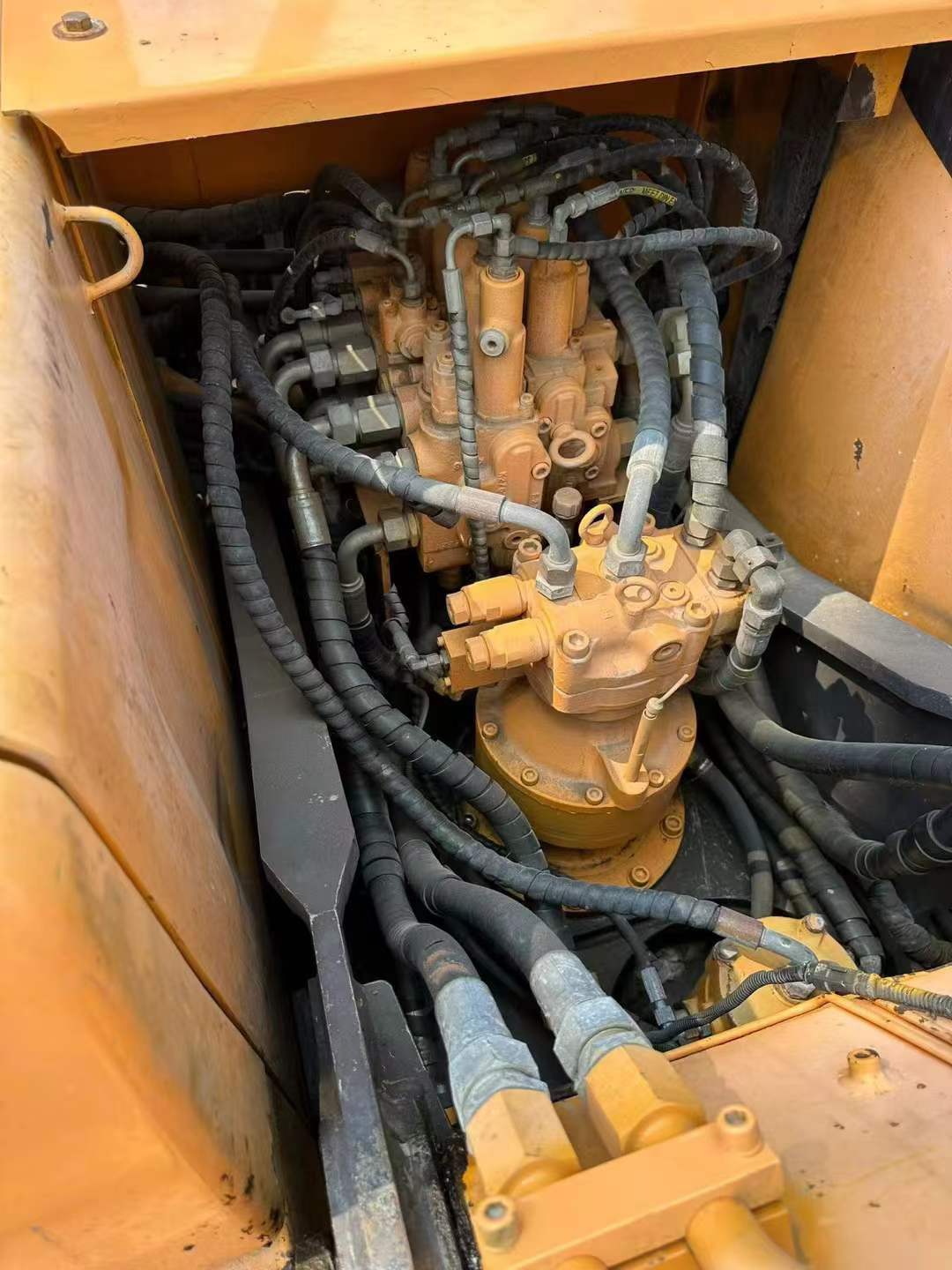 Buy Sany SY135 Used Excavator / 6 Buy Sany SY135 Used Excavator / 6