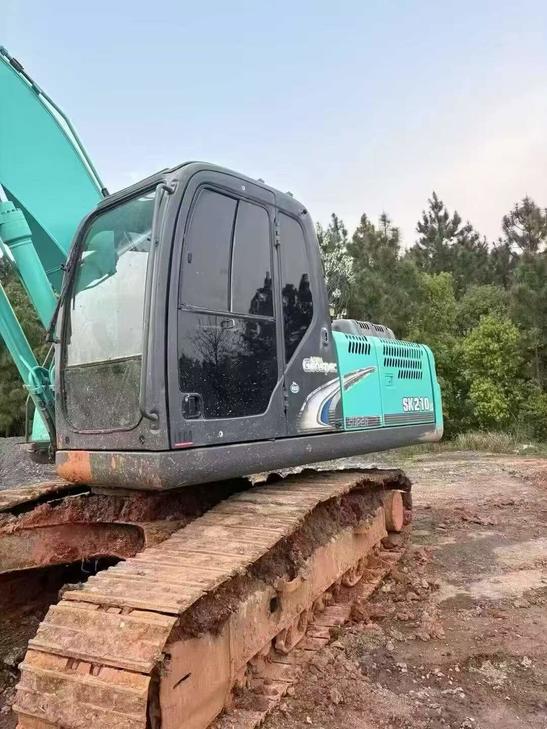 Buy Kobelco SK210 Used Excavator / 1
