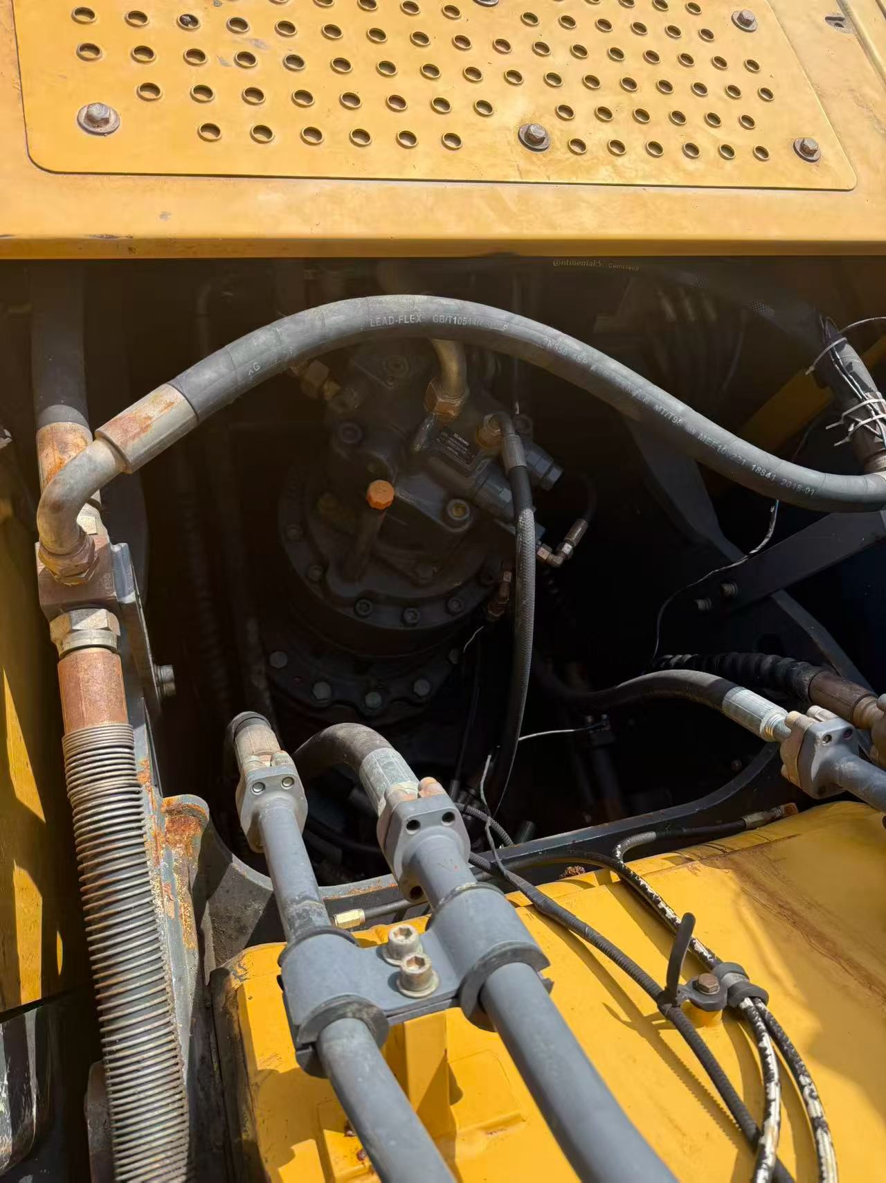 Buy XCMG XE215 Used Excavator / 5 Buy XCMG XE215 Used Excavator / 5
