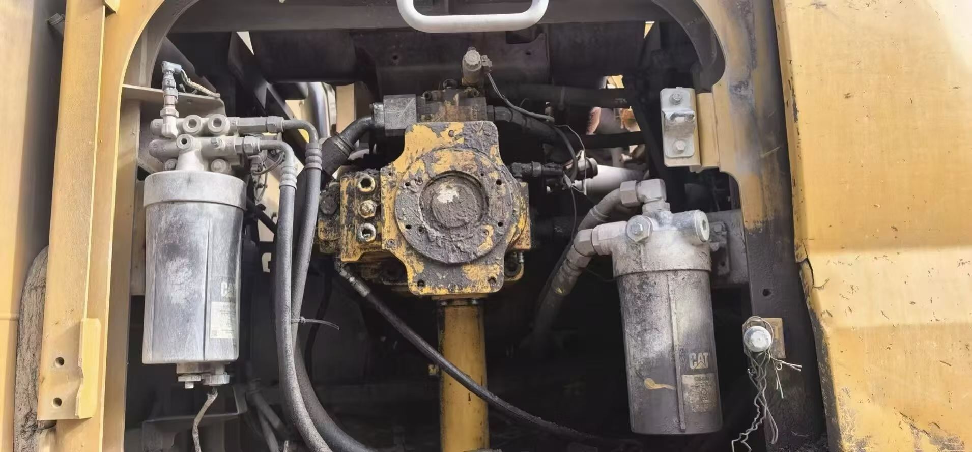 Buy Caterpillar 349E Used Excavator / 5 Buy Caterpillar 349E Used Excavator / 5