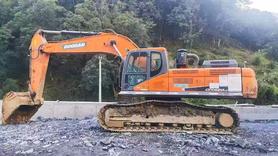 Buy Doosan DX380LC-5 Used Excavator / 7 Buy Doosan DX380LC-5 Used Excavator / 7