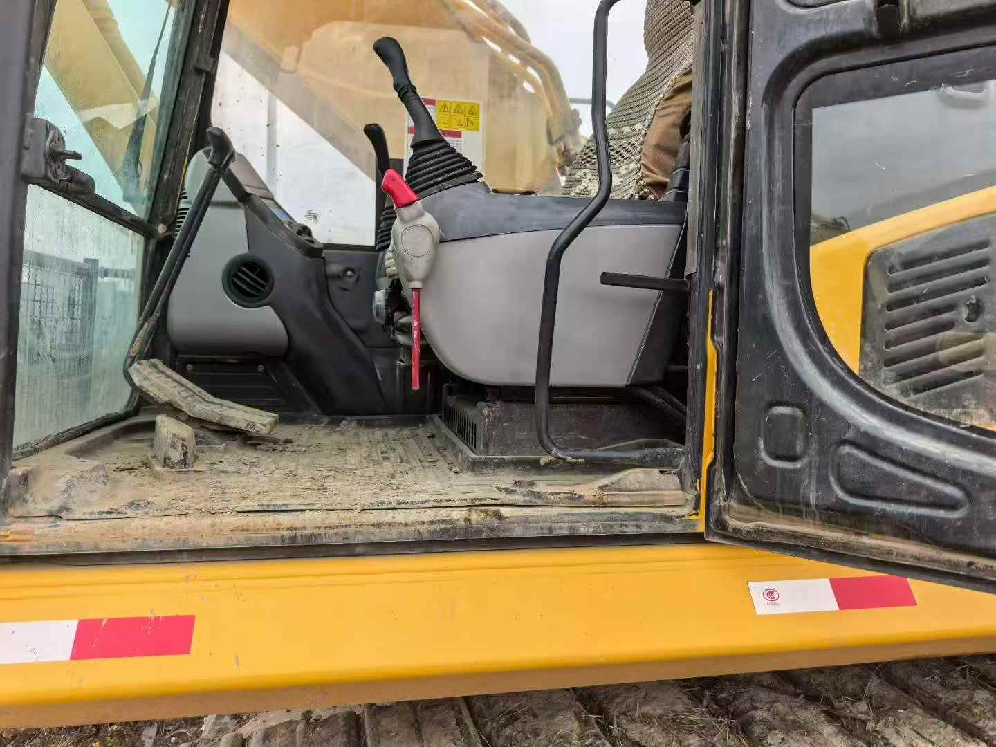 Buy Komatsu PC360-7 Used Excavator / 4 Buy Komatsu PC360-7 Used Excavator / 4