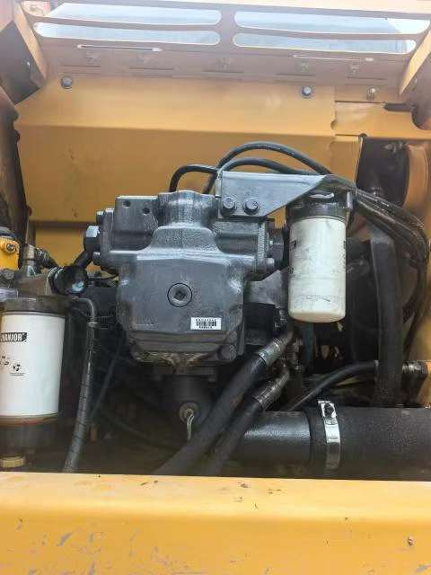 Buy Komatsu PC200-8 Used Excavator / 1