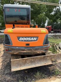Buy Doosan DH60 Used Excavator / 8 Buy Doosan DH60 Used Excavator / 8