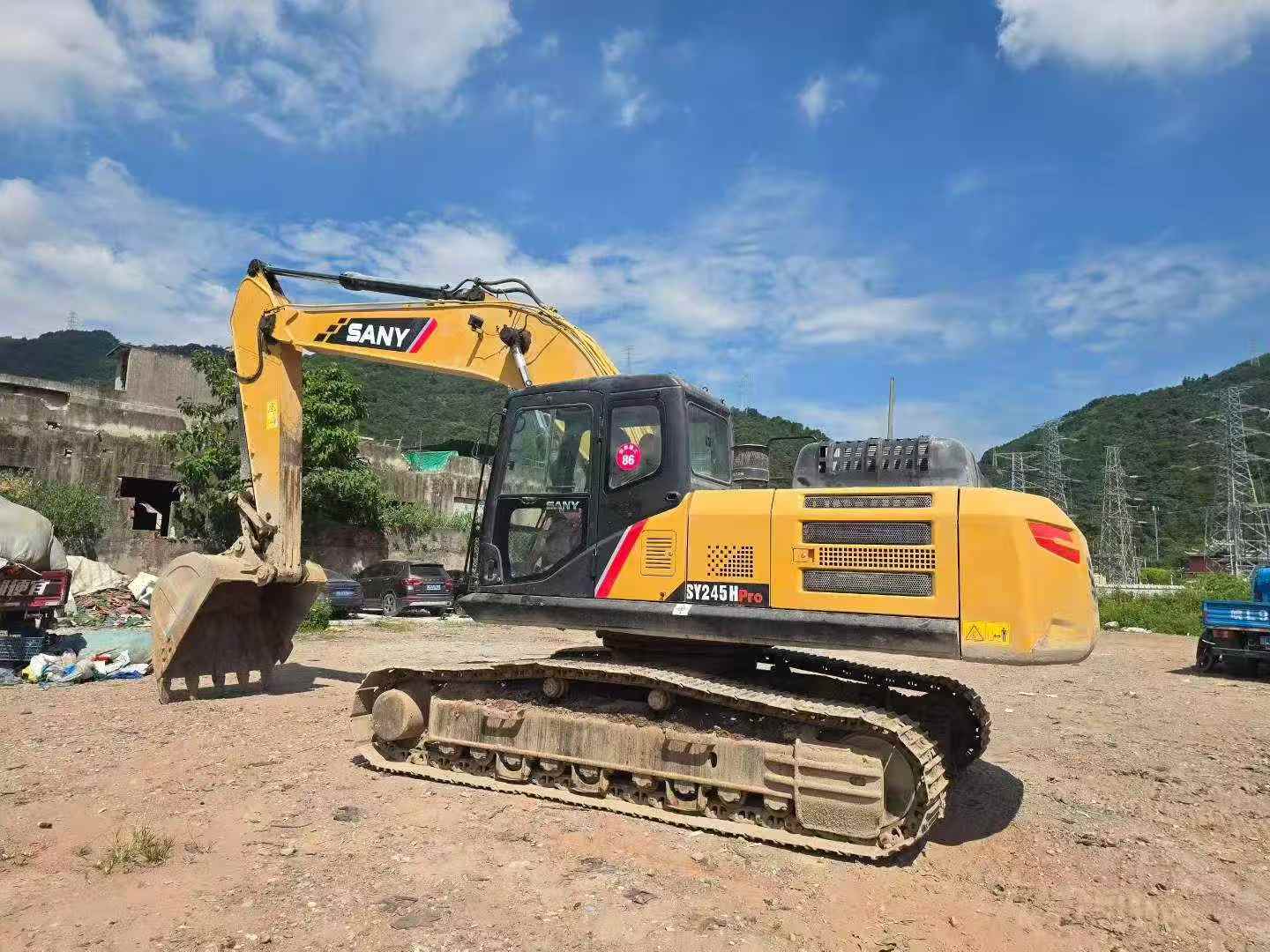 Buy Sany SY245H Used Excavator / 1