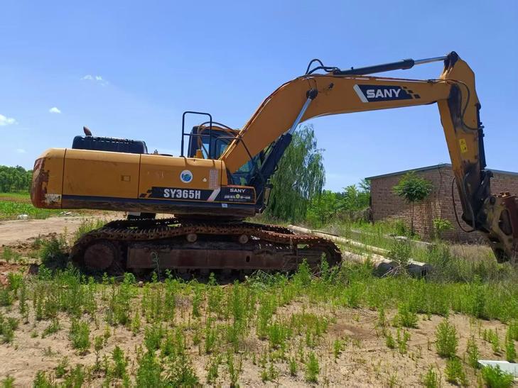 Buy Sany SY305C Used Excavator / 1