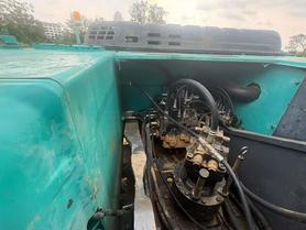 Buy Kobelco SK200-2 Used Excavator / 5 Buy Kobelco SK200-2 Used Excavator / 5