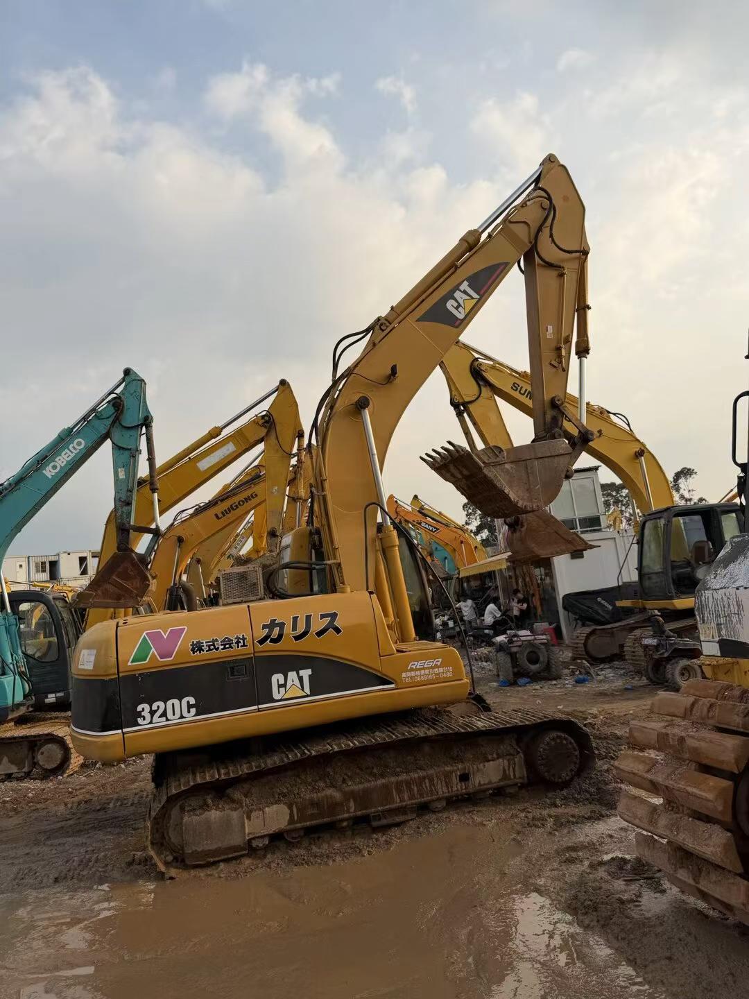 Buy Caterpillar 320C Used Excavator / 2 Buy Caterpillar 320C Used Excavator / 2