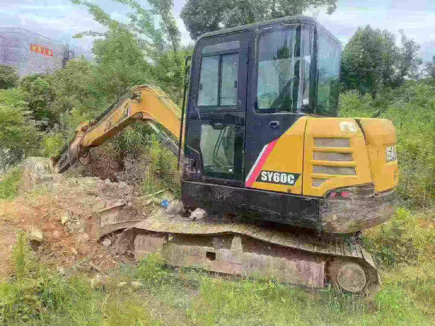 Buy Sany SY60 Used Excavator / 3 Buy Sany SY60 Used Excavator / 3