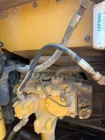 Buy Caterpillar Used Excavator / 5 Buy Caterpillar Used Excavator / 5