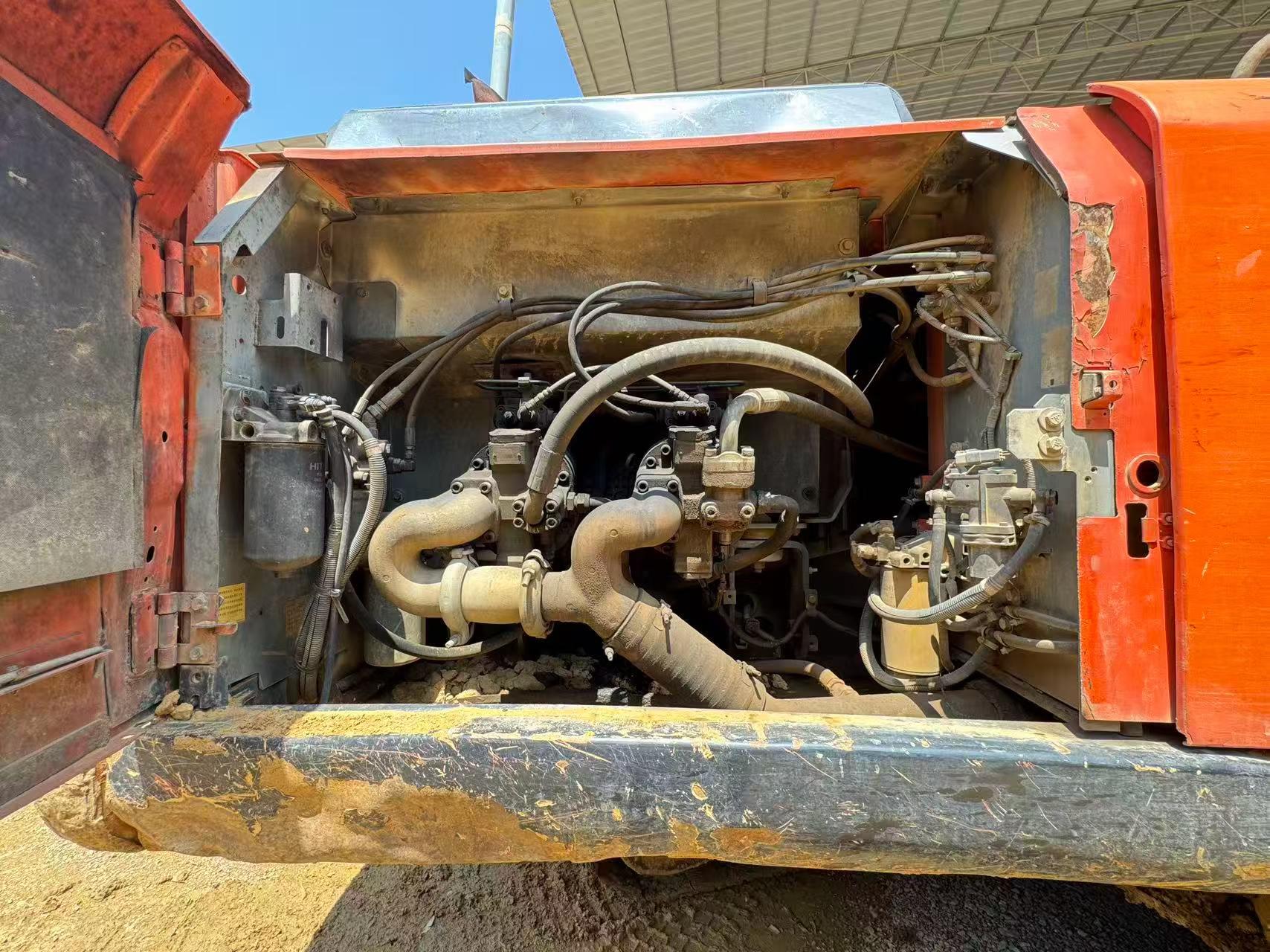 Buy Hitachi ZX330-5A Used Excavator / 3