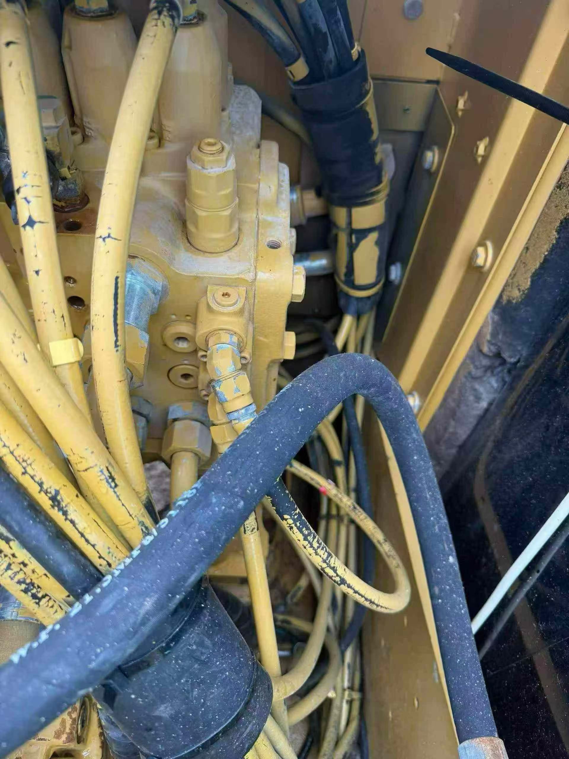 Buy Caterpillar 313D Used Excavator / 7 Buy Caterpillar 313D Used Excavator / 7