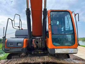 Buy Doosan DH215-9 Used Excavator / 5 Buy Doosan DH215-9 Used Excavator / 5