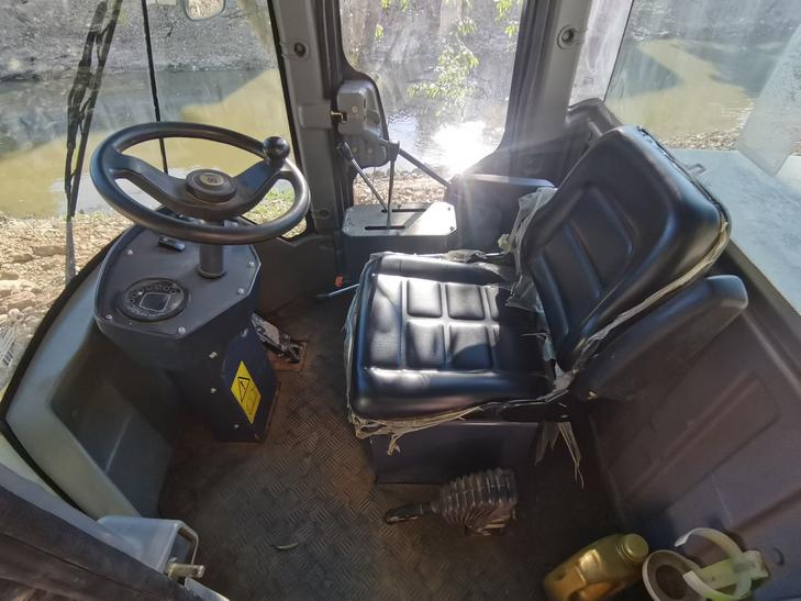 Buy XCMG Used Excavator / 1