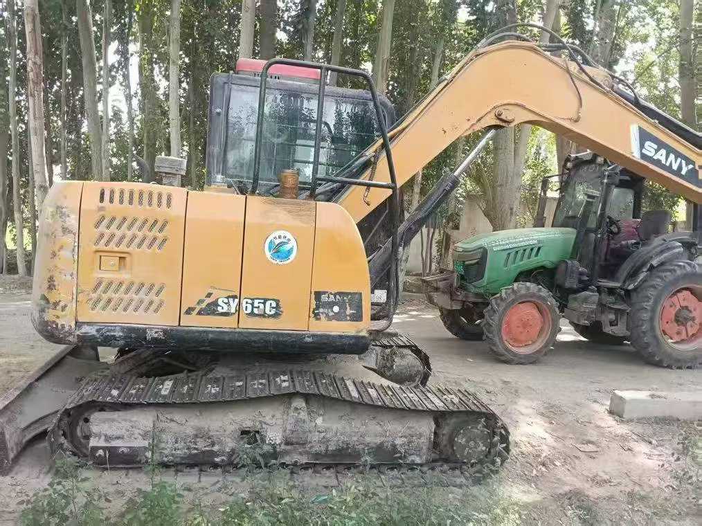 Buy Sany SY65C Used Excavator / 1