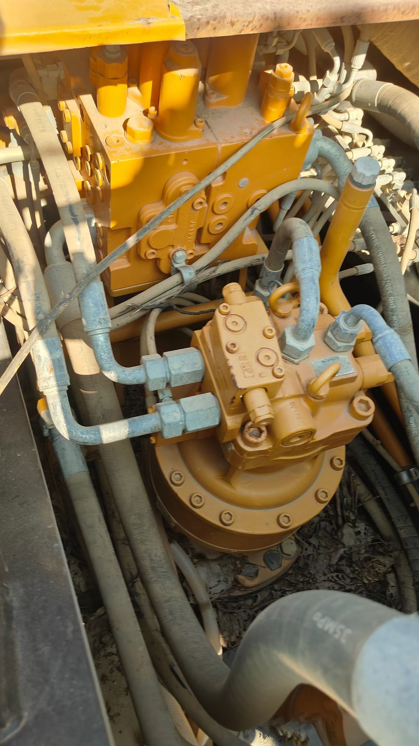 Buy Sany SY200C-S Used Excavator / 8