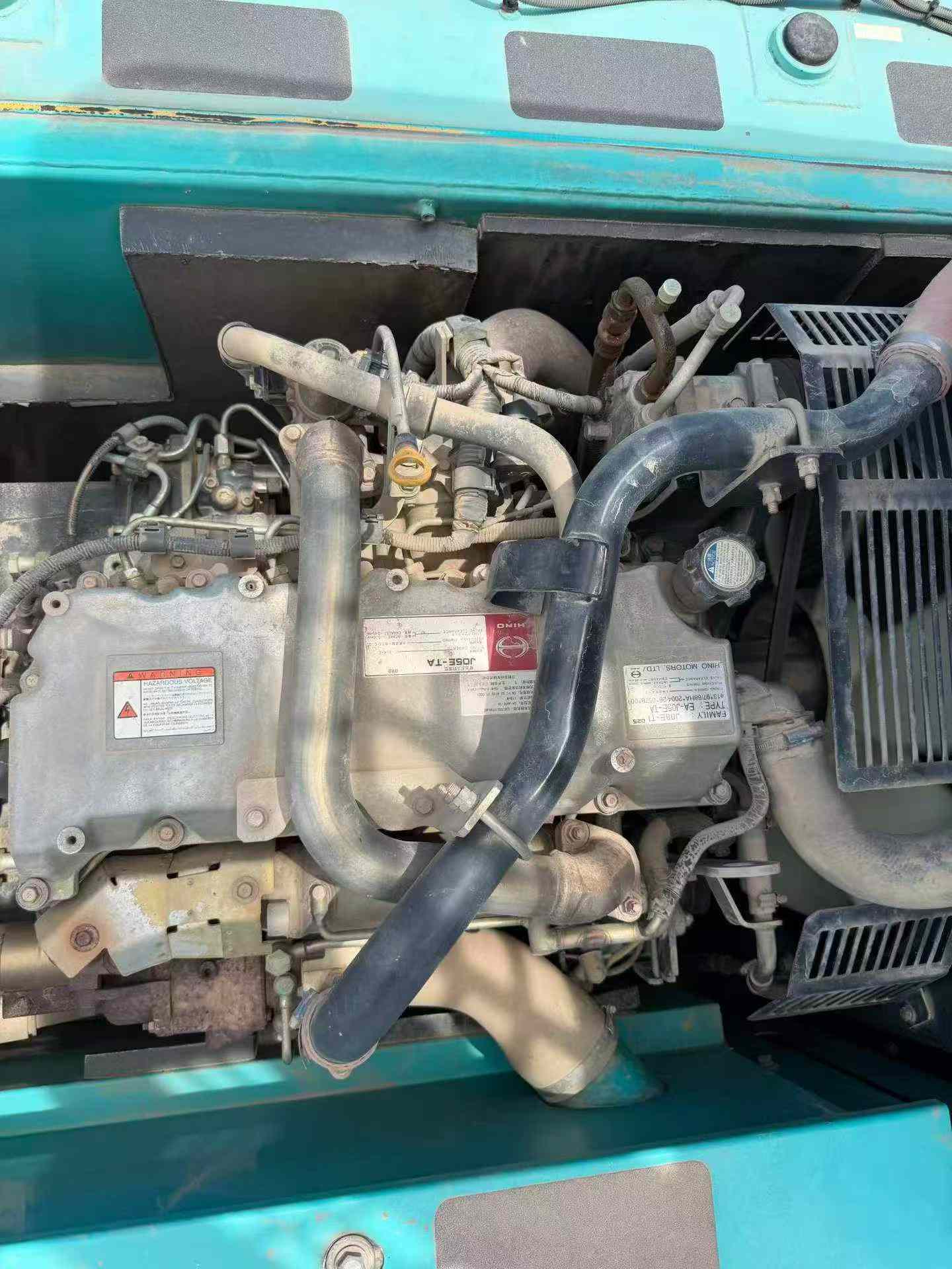 Buy Kobelco SK200-2 Used Excavator / 7 Buy Kobelco SK200-2 Used Excavator / 7