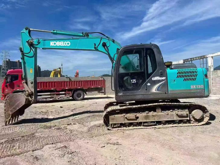 Buy Kobelco SK130 Used Excavator / 1