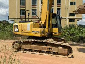 Buy Komatsu PC200 Used Excavator / 2 Buy Komatsu PC200 Used Excavator / 2