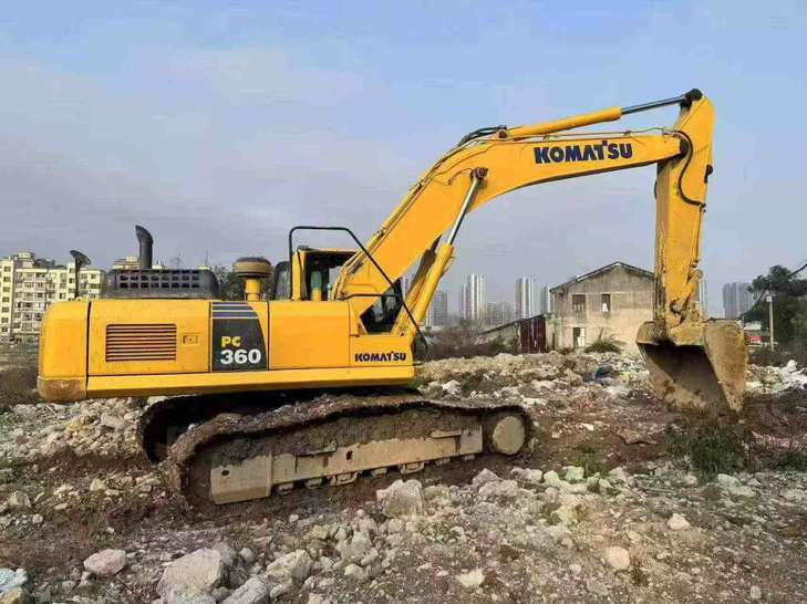 Buy Komatsu PC360-7 Used Excavator / 1
