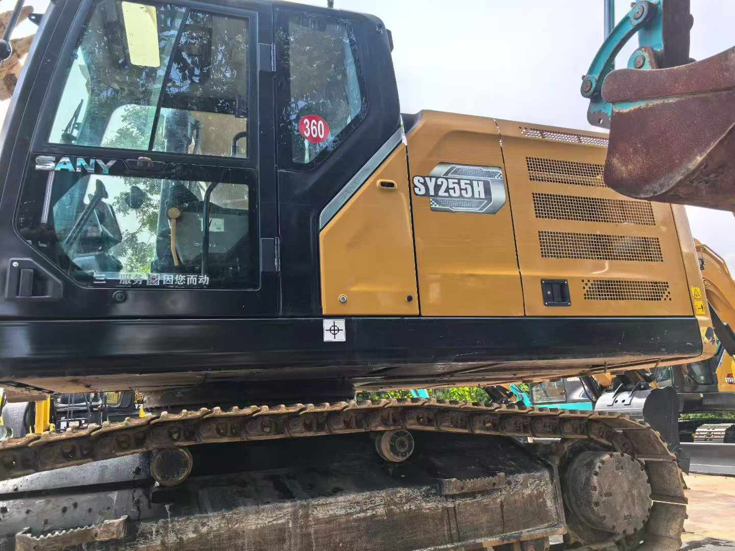 Buy Sany SY200C Used Excavator / 9 Buy Sany SY200C Used Excavator / 9