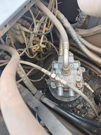 Buy Sumitomo SH210-5 Used Excavator / 3 Buy Sumitomo SH210-5 Used Excavator / 3