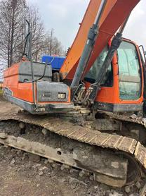 Buy Doosan DH215-7 Used Excavator / 7 Buy Doosan DH215-7 Used Excavator / 7
