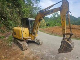 Buy Komatsu PC56-7 Used Excavator / 2 Buy Komatsu PC56-7 Used Excavator / 2