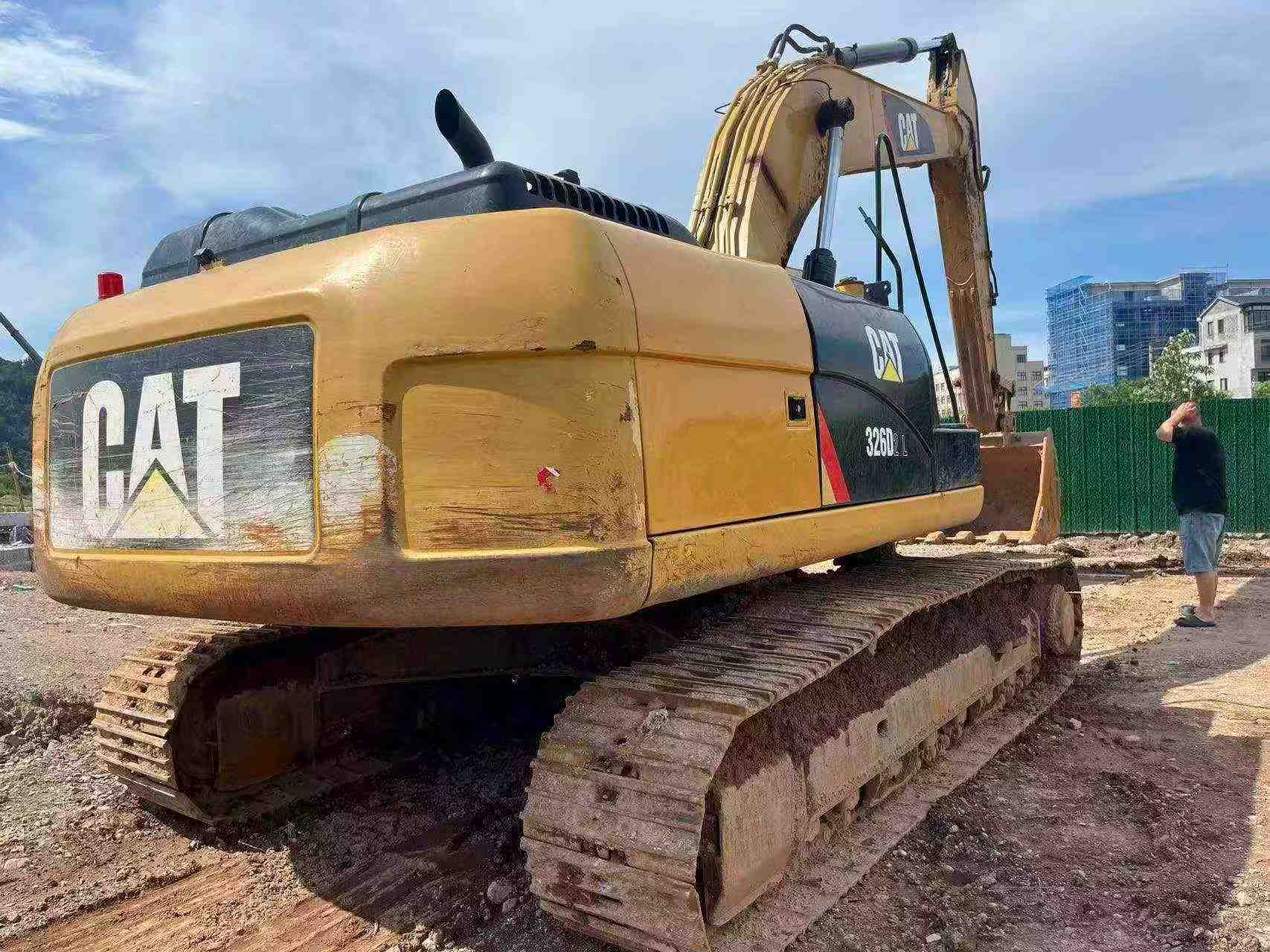 Buy Caterpillar 326DL Used Excavator / 9 Buy Caterpillar 326DL Used Excavator / 9