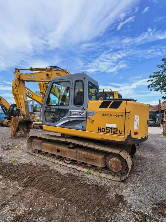 Buy Kato Used Excavator / 1