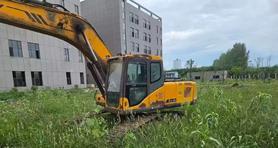 Buy Sany SY215C-8 Used Excavator / 2 Buy Sany SY215C-8 Used Excavator / 2
