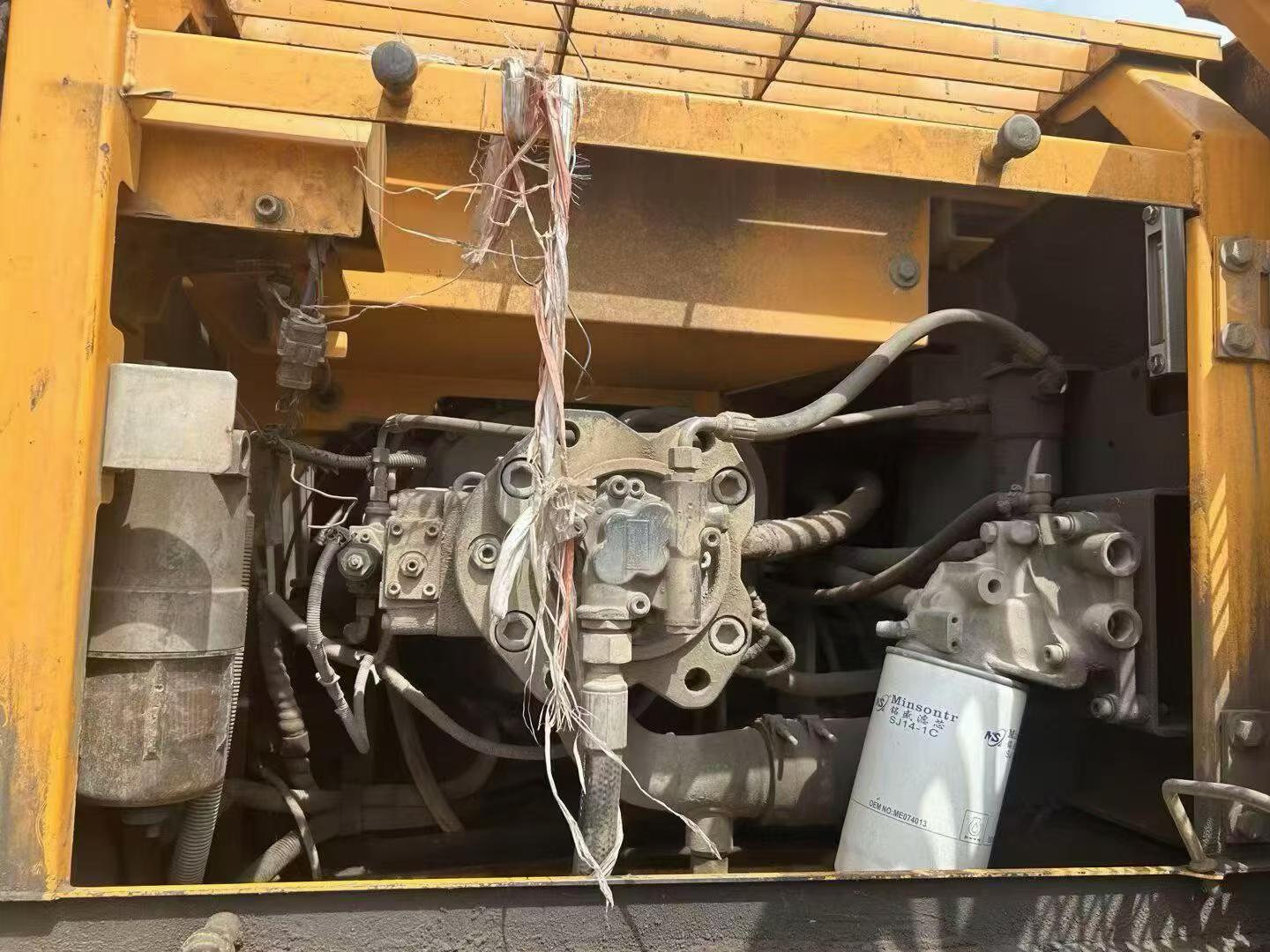 Buy Sany SY205C-8 Used Excavator / 3