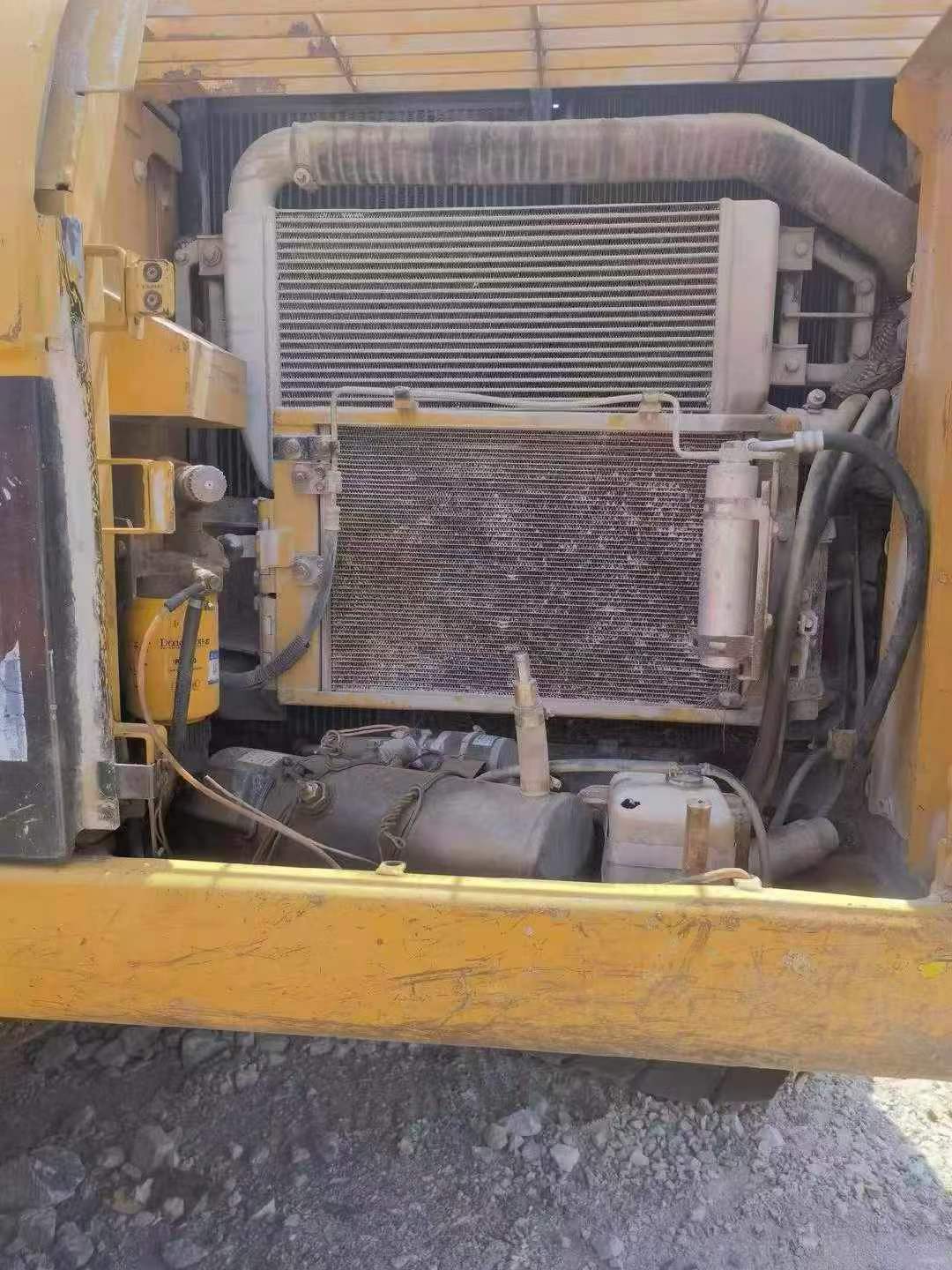 Buy Caterpillar 323DL Used Excavator / 6 Buy Caterpillar 323DL Used Excavator / 6