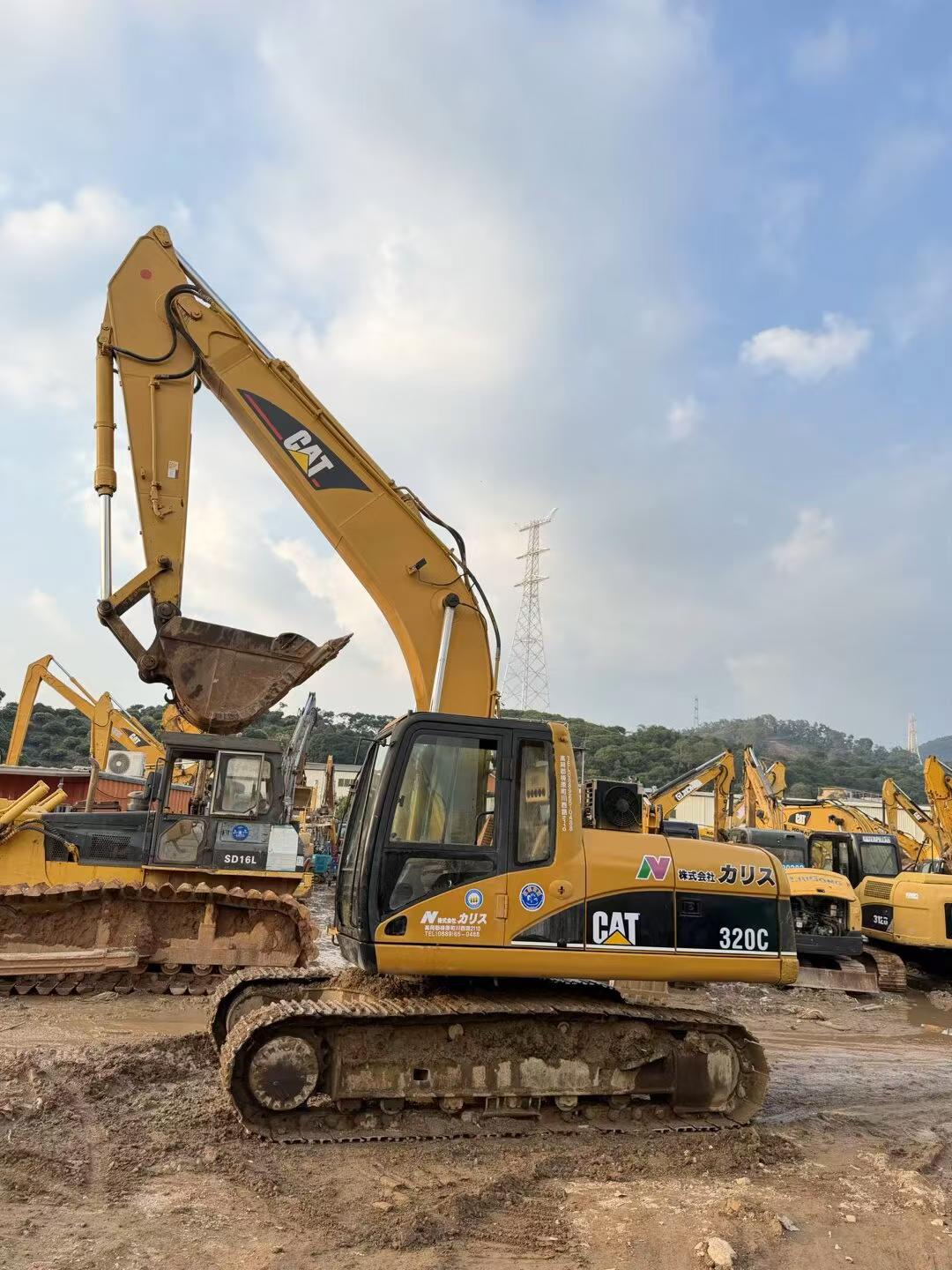 Buy Caterpillar 320C Used Excavator / 1