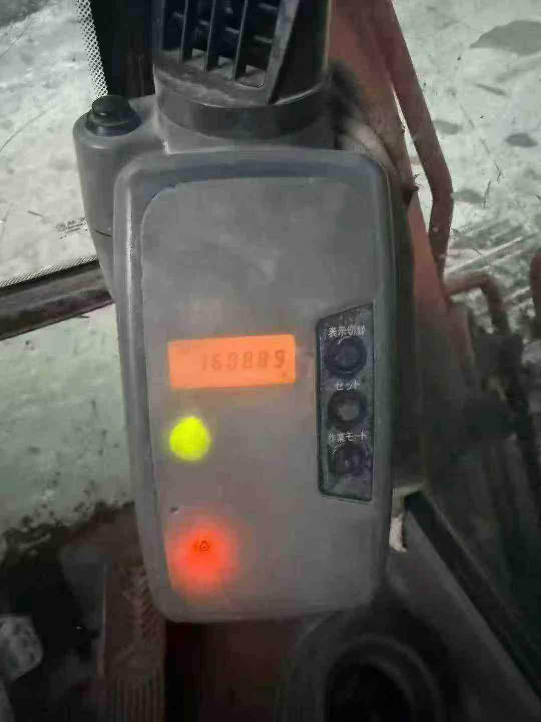 Buy Hitachi EX120-6 Used Excavator / 8 Buy Hitachi EX120-6 Used Excavator / 8