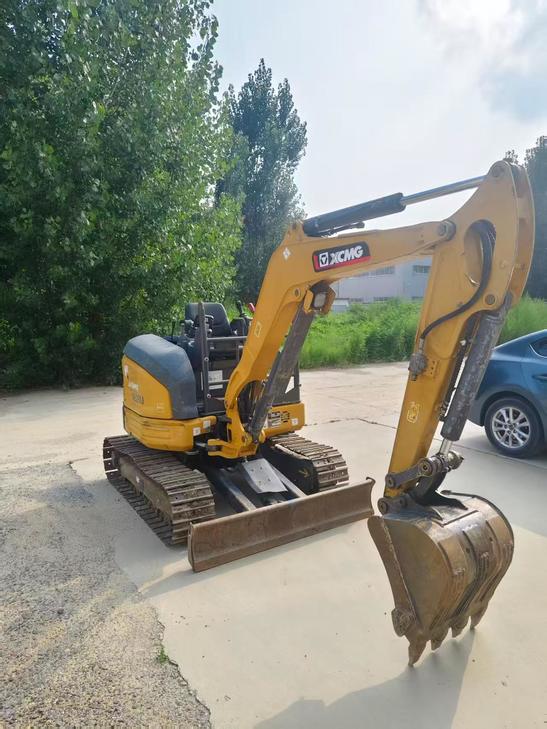 Buy XCMG XE26U Used Excavator / 1