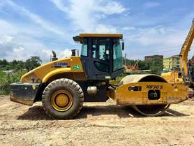 Buy XCMG Used Excavator / 4 Buy XCMG Used Excavator / 4