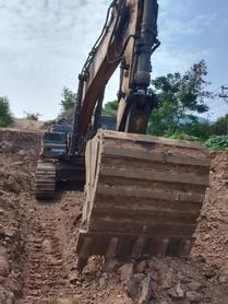 Buy XCMG XE490D Used Excavator / 3 Buy XCMG XE490D Used Excavator / 3