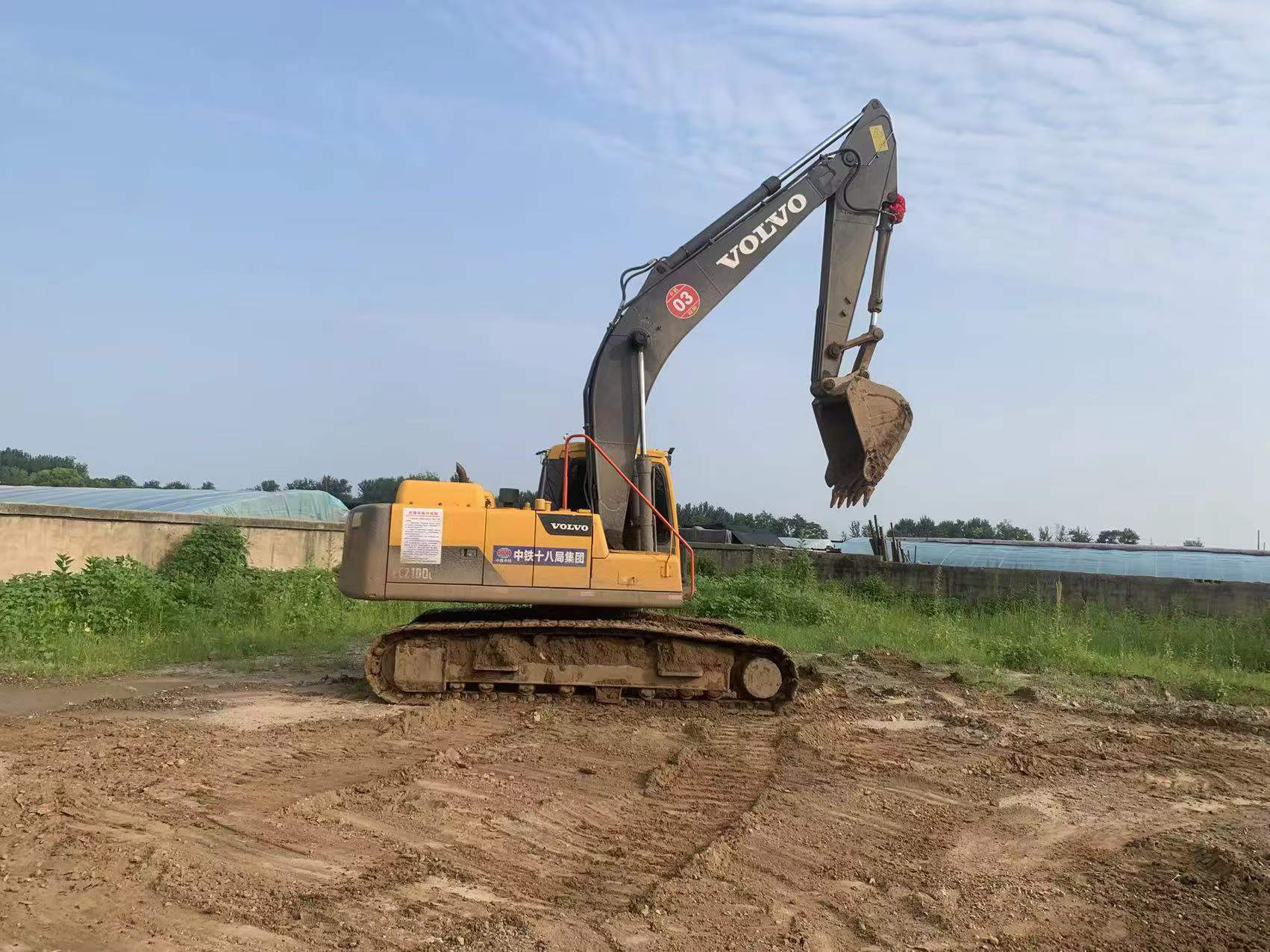 Buy Volvo EC210D Used Excavator / 3
