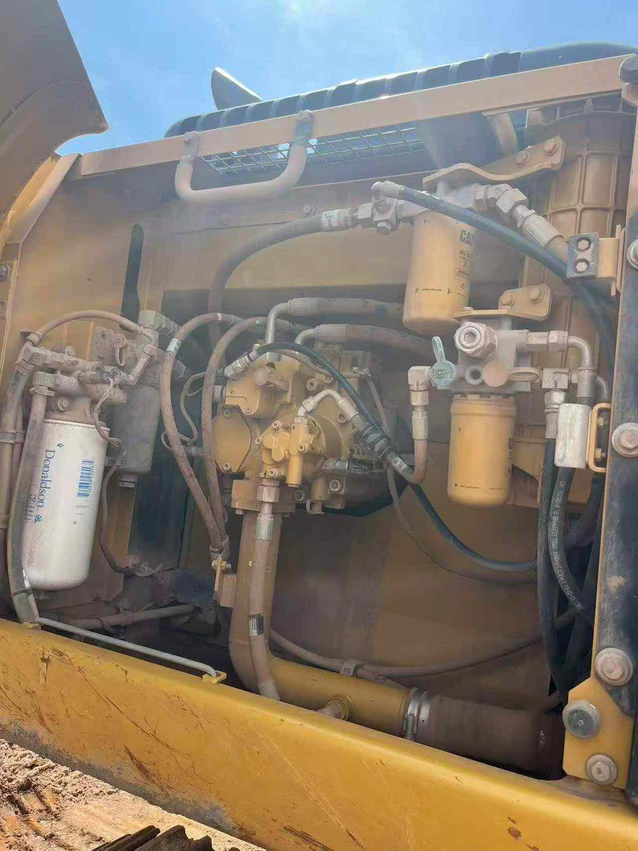 Buy Caterpillar 326DL Used Excavator / 3 Buy Caterpillar 326DL Used Excavator / 3