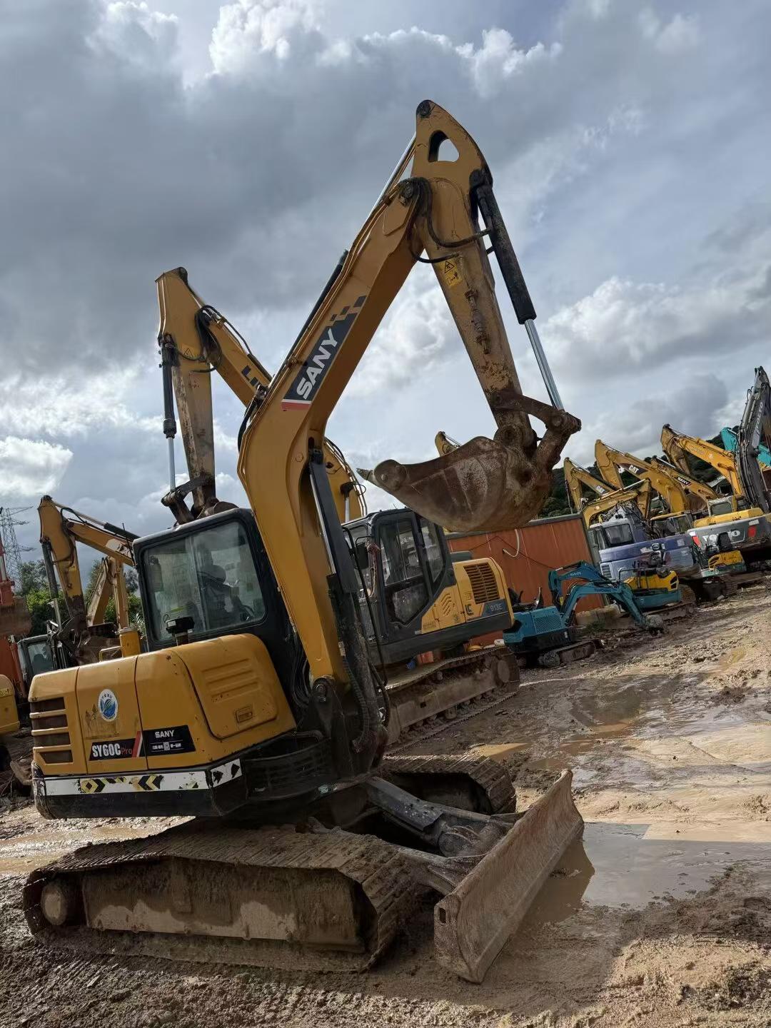 Buy Sany SY60 Used Excavator / 2