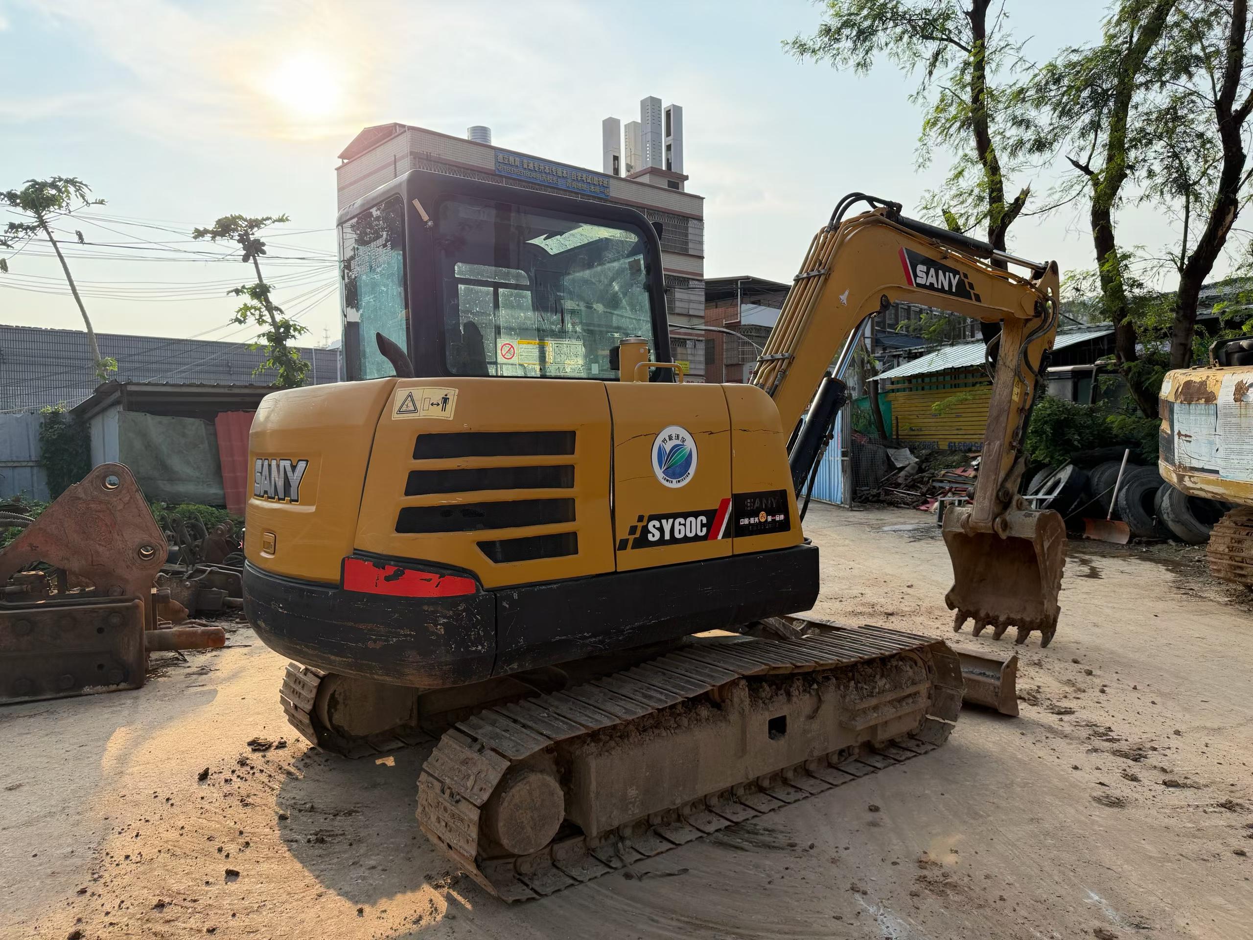 Buy Sany SY55 Used Excavator / 2 Buy Sany SY55 Used Excavator / 2